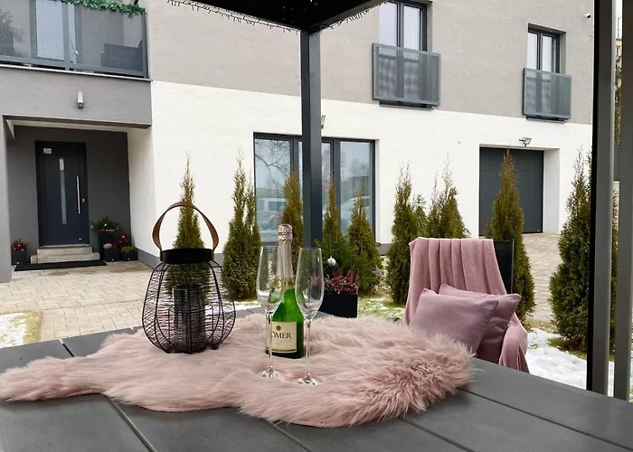 아파트 City Apartments